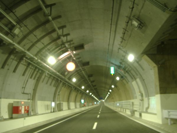 Yamate Tunnel grafika